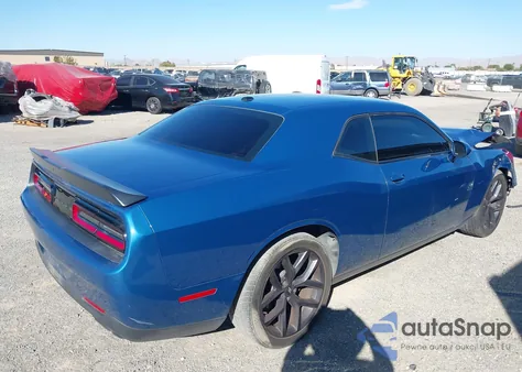 2020 Dodge Challenger Sxt z USA, uszkodzony, nr VIN 2C3CDZAG6LH173799